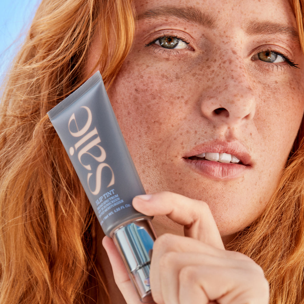 02 - Slip Tint - Lightweight Tinted Moisturizer With Hyaluronic Acid - GLAM MODA