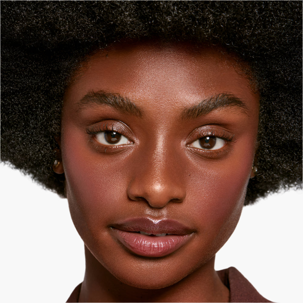 9.5 - Slip Tint - Lightweight Tinted Moisturizer With Hyaluronic Acid - GLAM MODA