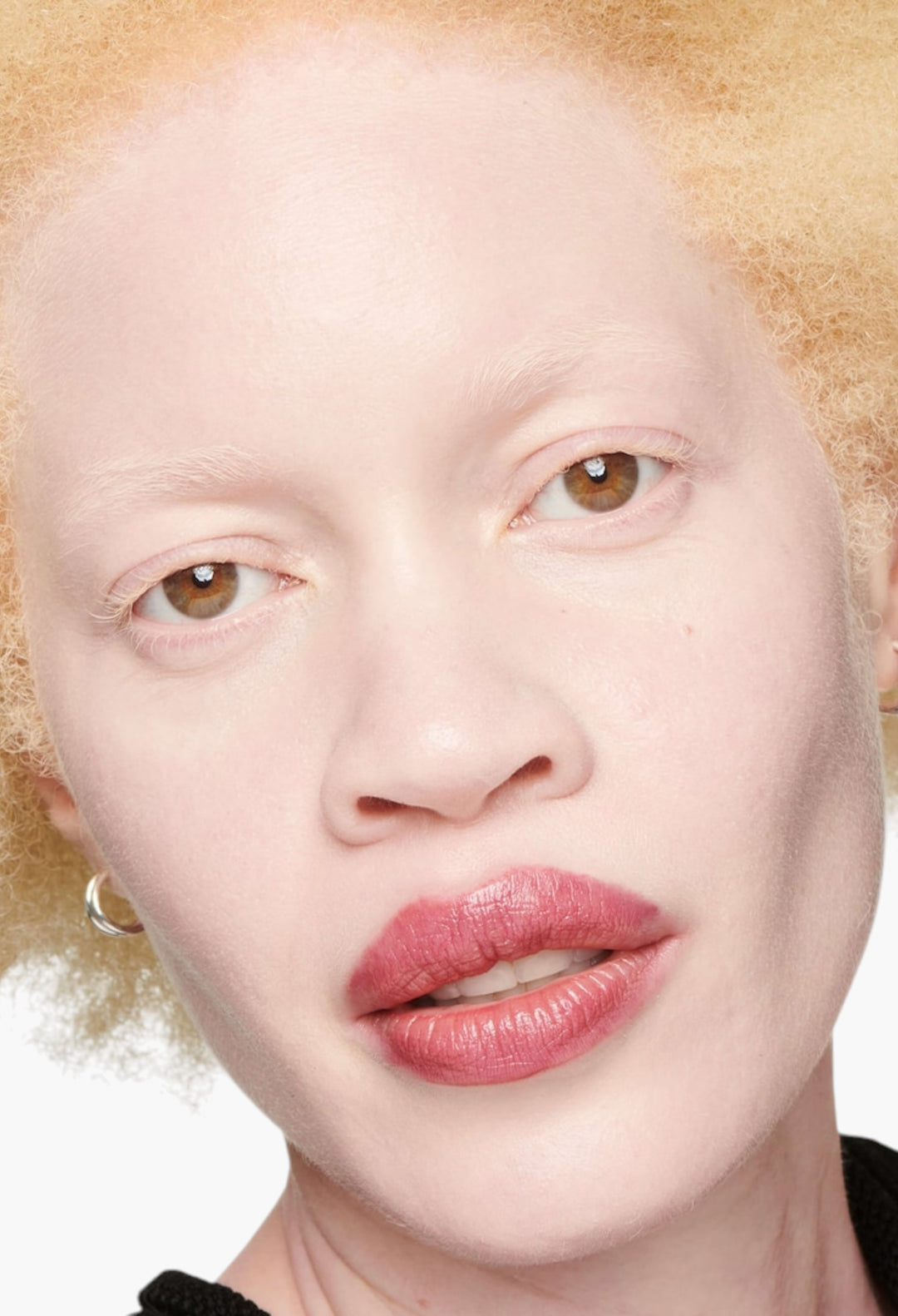 Studio Fix Fluid Spf 15 Foundation - GLAM MODA