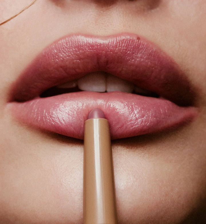 Bend Peptide Lip Shape - GLAM MODA