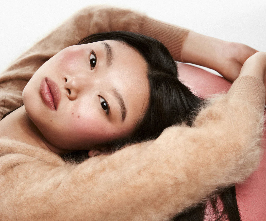 Bend Peptide Lip Shape - GLAM MODA