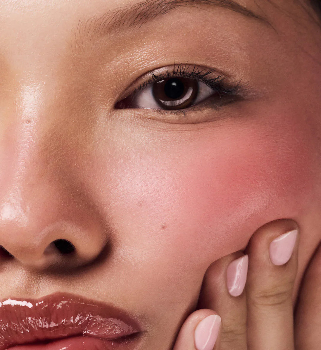 Date Cake - Warm Red Berry Pocket Blush - GLAM MODA90