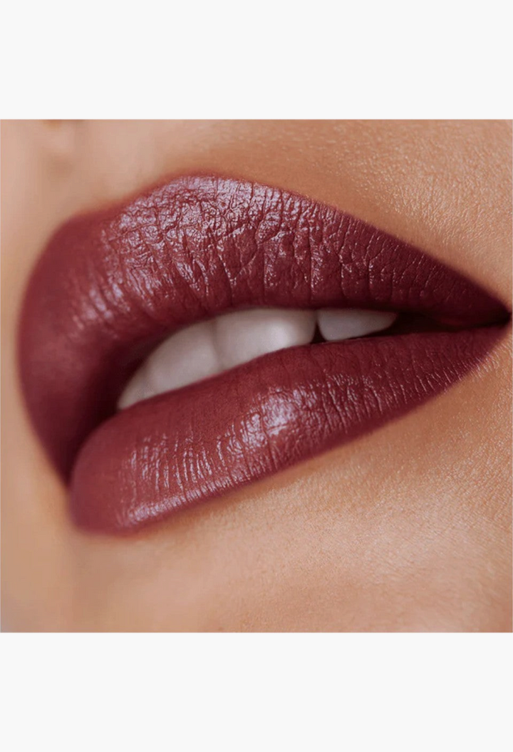Play - Posh Lipstick Moisturizing Colour Lipstick - GLAM MODA