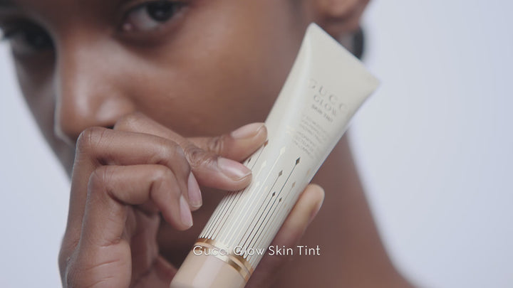 Glow Skin Tinted Moisturizer with Hyaluronic Acid & Bakuchiol