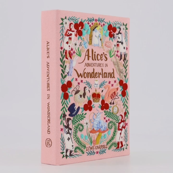 أليس في بلاد العجائب (ميغان رادر)