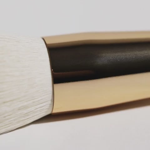 The Blender Brush - Color Perfecting Cream Companion
