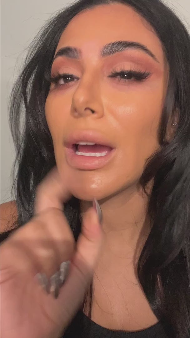 #FauxFilter Matte Buildable Coverage Waterproof Concealer