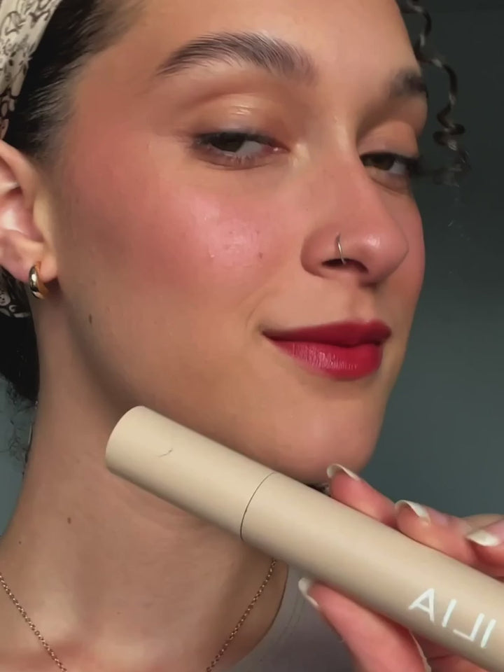 Fullest Volumizing Mascara