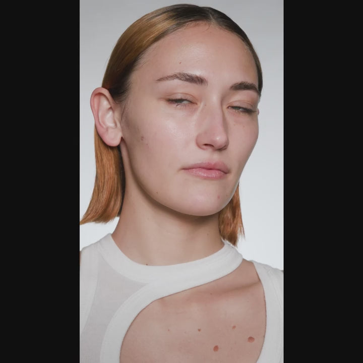 قلم إنفيزي-ستيك واقي من الشمس بعامل حماية 50