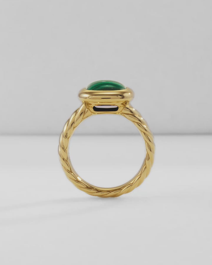 Color Stone Ring