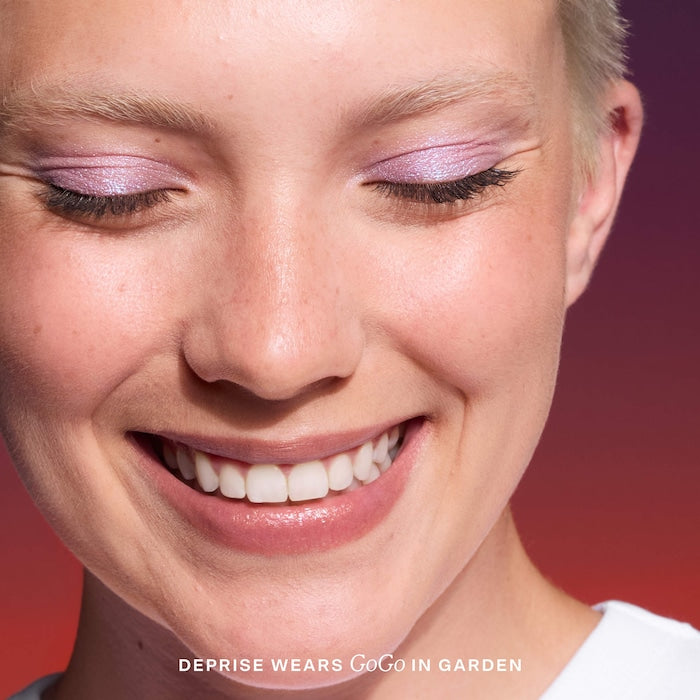 GoGo Cooling Shimmer 8H Eyeshadow Stick - GLAM MODA