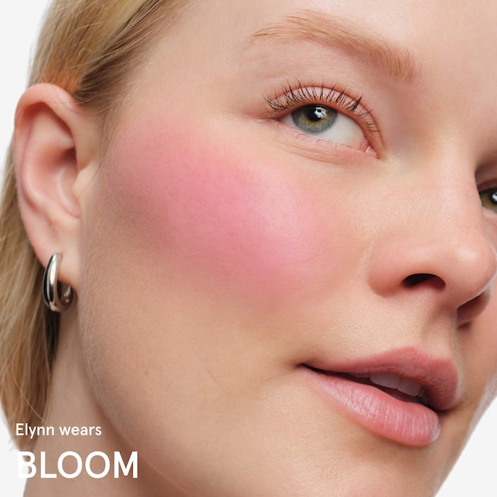 Cloud Paint Plush Blush - GLAM MODA