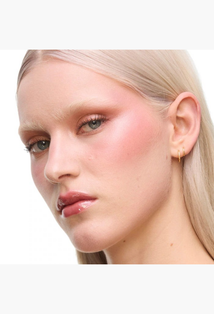 GLAM MODA model wearing YSL Brewed Reflections Couture Face Palette with a soft-diffused pink blush and glowing skin