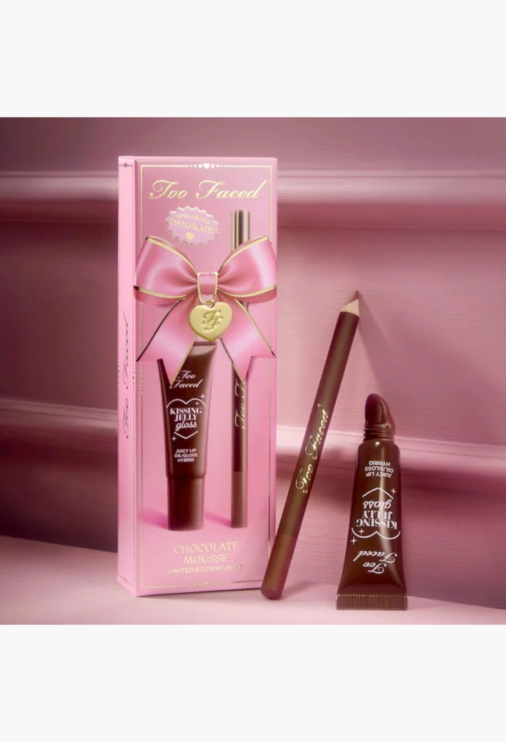 GLAM MODA Chocolate Mousse lip liner and gloss gift set featuring a cocoa-toned pencil and nourishing oil gloss.