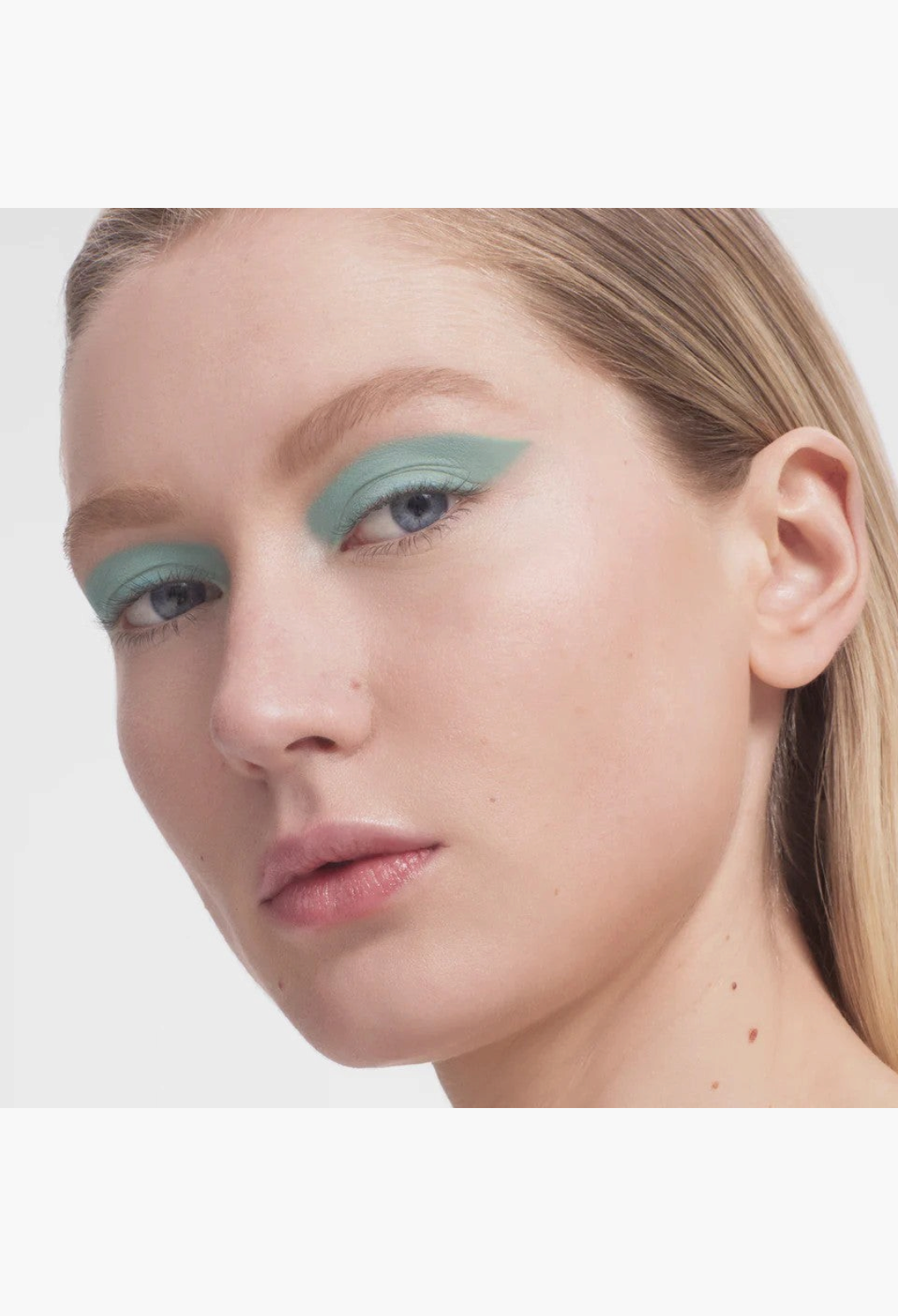 Seafoam - Satin Kajal Liner Longwear Waterproof Eyeliner - GLAM MODA