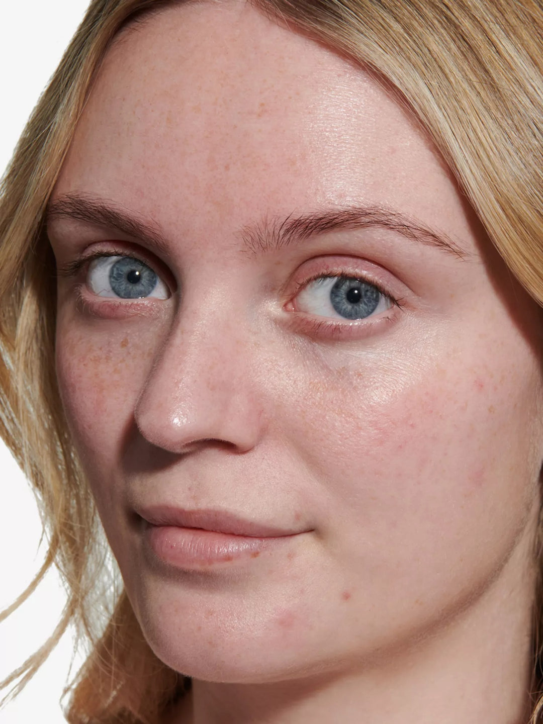 Seamless Skin Enhancing Tint 30ml - GLAM MODA