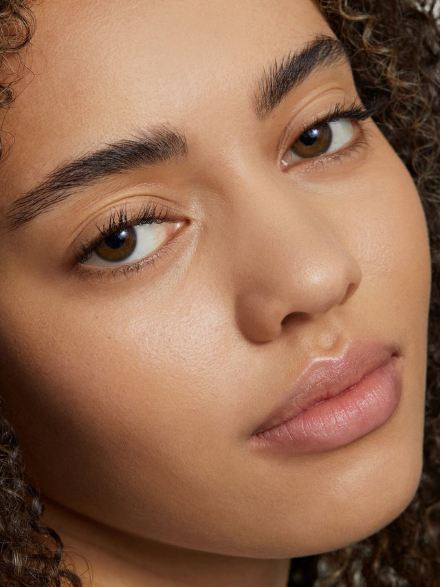 Magnolia 17O - Skin Rewind Complexion Stick - GLAM MODA