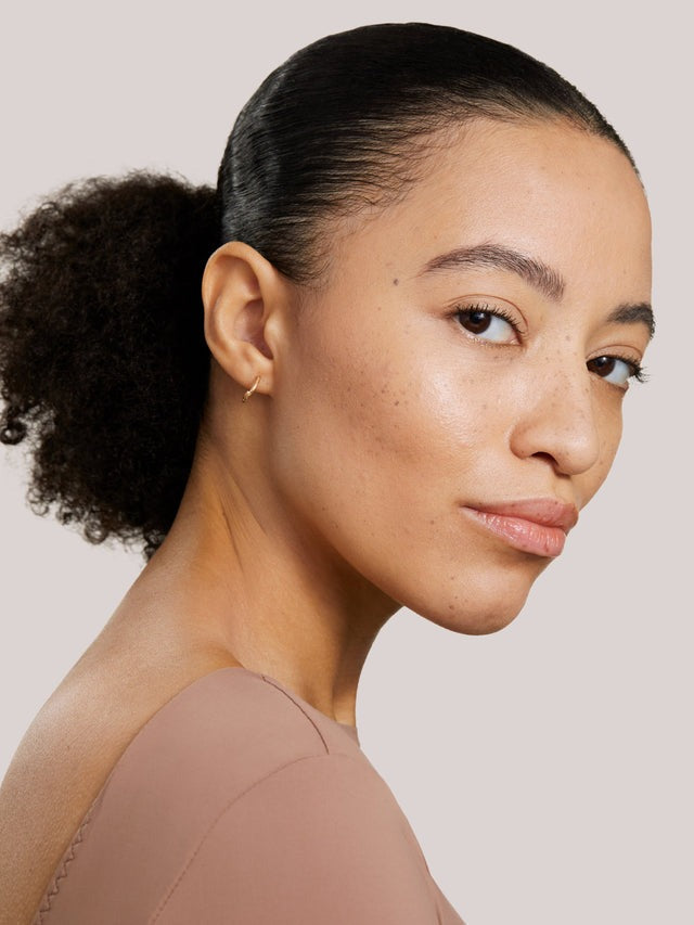 Hawthorn 18N - Skin Rewind Complexion Stick - GLAM MODA