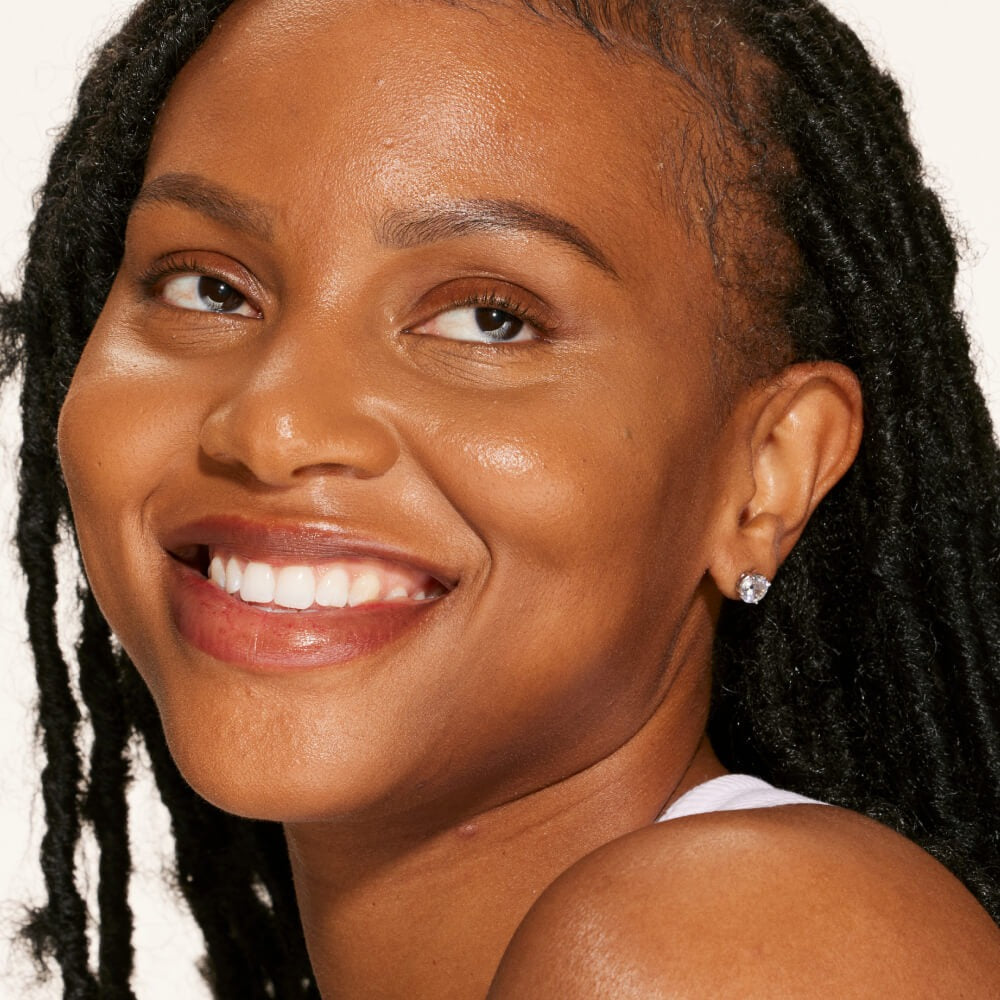 16.0 SB - Swipe Serum Concealer - GLAM MODA