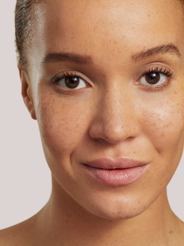 Milos SF8 - True Skin Serum Foundation - GLAM MODA