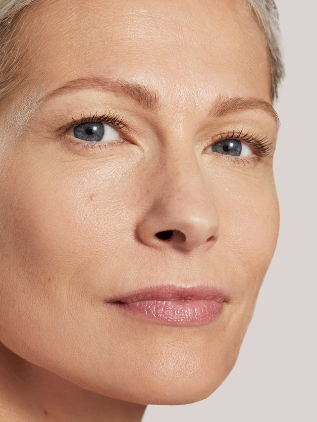 Corsica SF3.5 - True Skin Serum Foundation - GLAM MODA